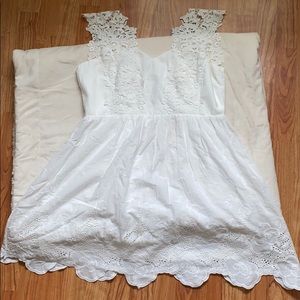 Southern Fried Chics, white lace dress